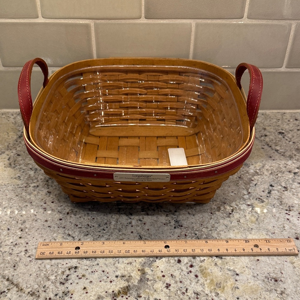 Longaberger Tan and Red Woven Basket 2005 Christmas